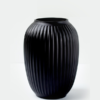 vase moderne en poterie, couleur noir